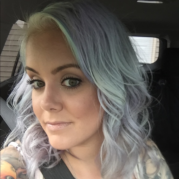 Meet your Posher, Sara - Picture 3 of 5